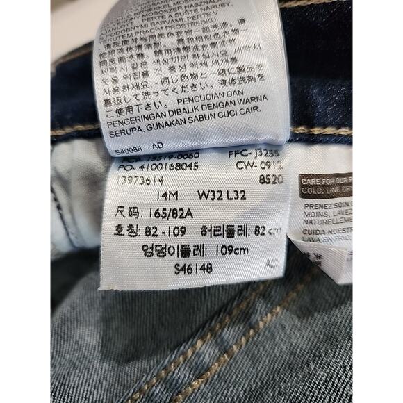 Levis 526 Jeans Slender Boot Cut Women's 32" X 32" Blue Dark Wash Denim - Picture 4 of 6